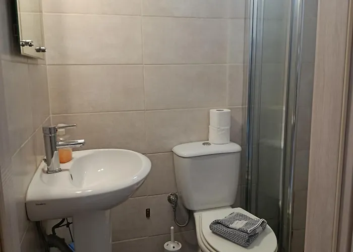 Kleri Beloni * Hriszí Aktí Haniá