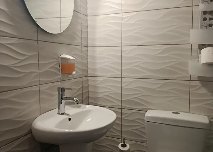 Kleri Beloni Daire Hanya